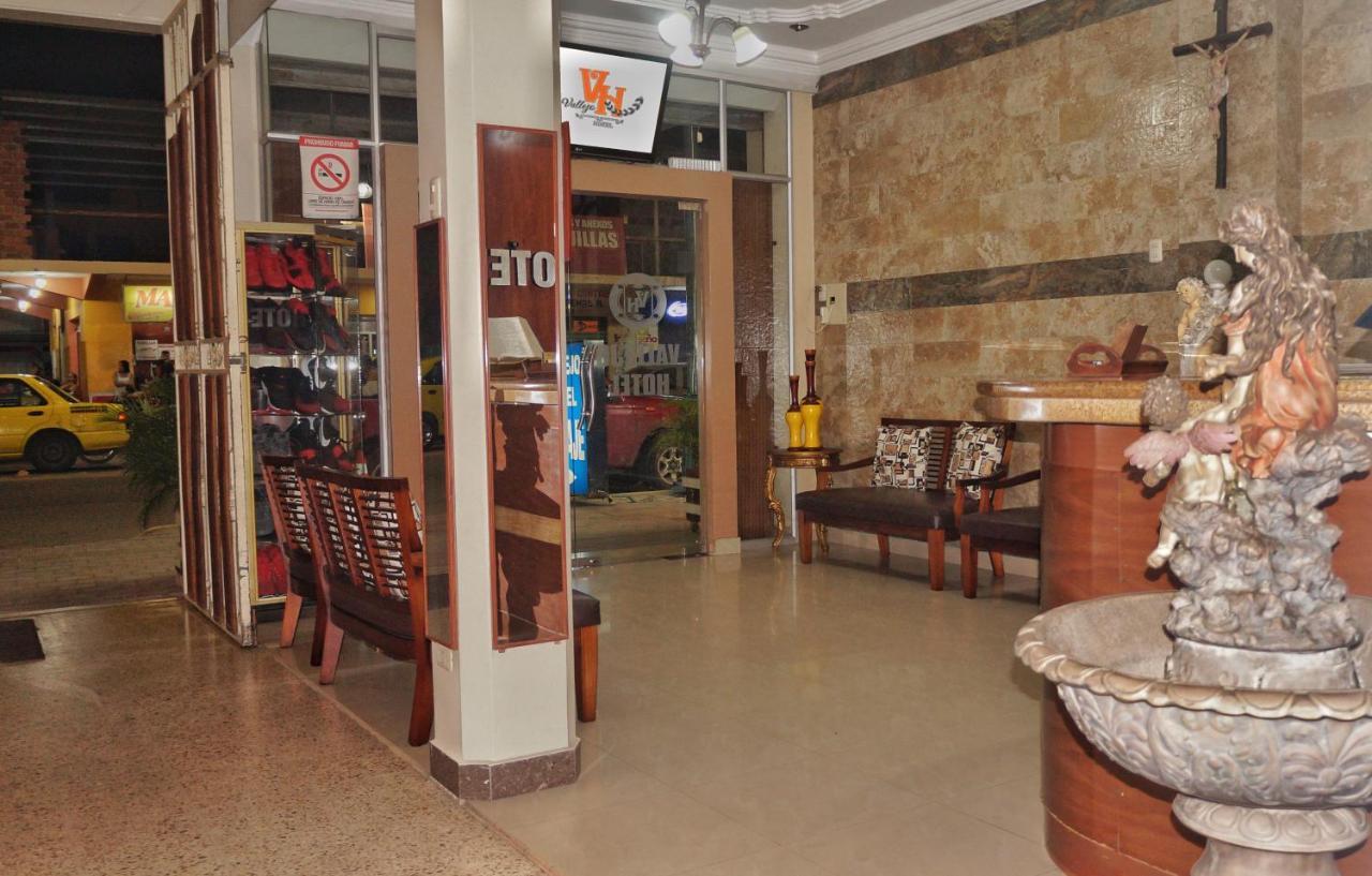 Vallejo Hotel Huaquillas Екстер'єр фото
