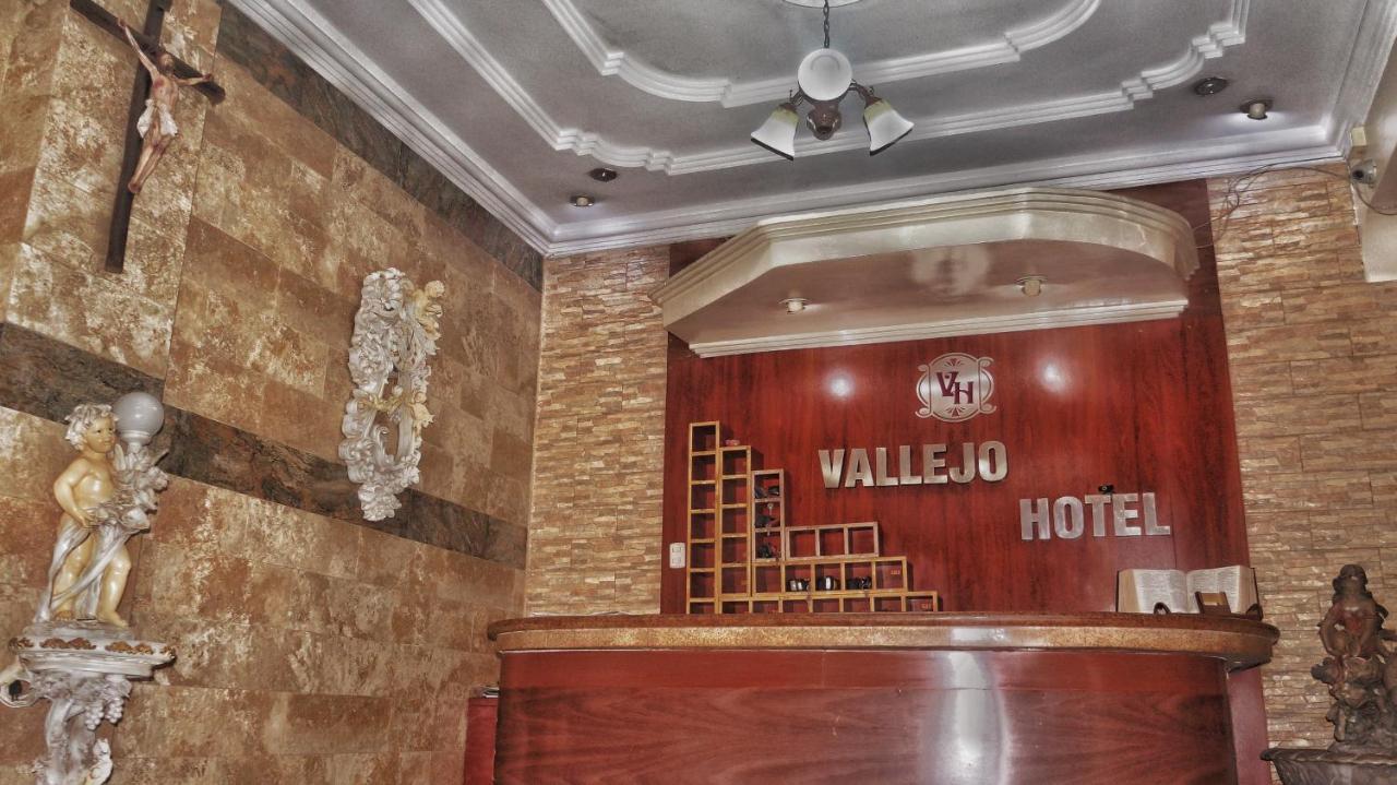 Vallejo Hotel Huaquillas Екстер'єр фото