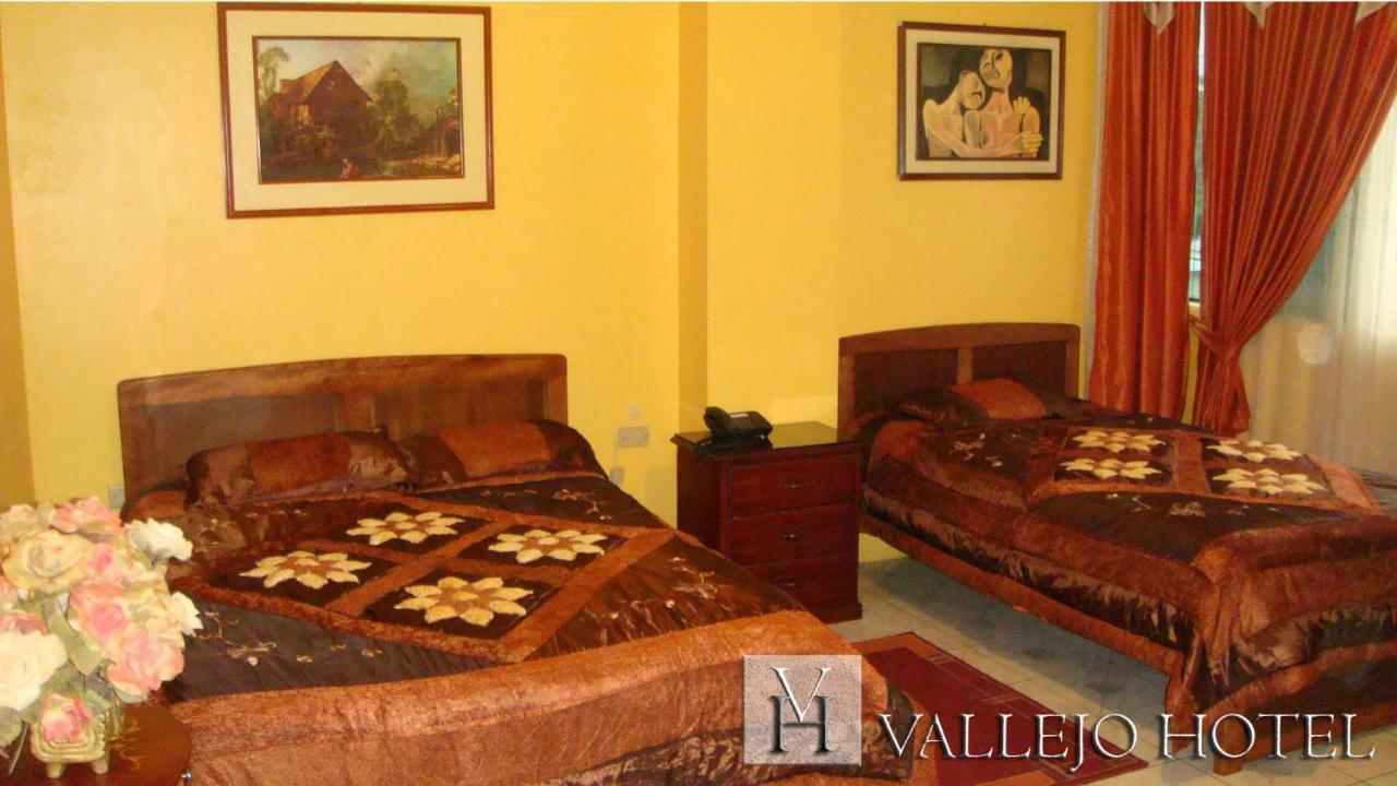 Vallejo Hotel Huaquillas Екстер'єр фото