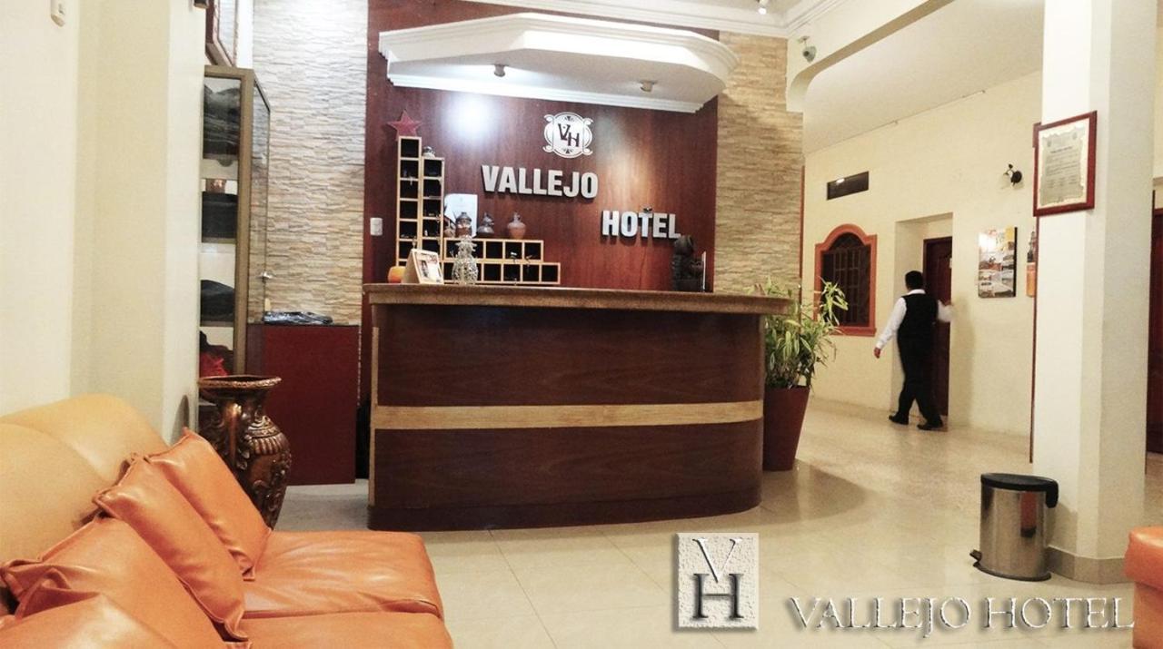 Vallejo Hotel Huaquillas Екстер'єр фото